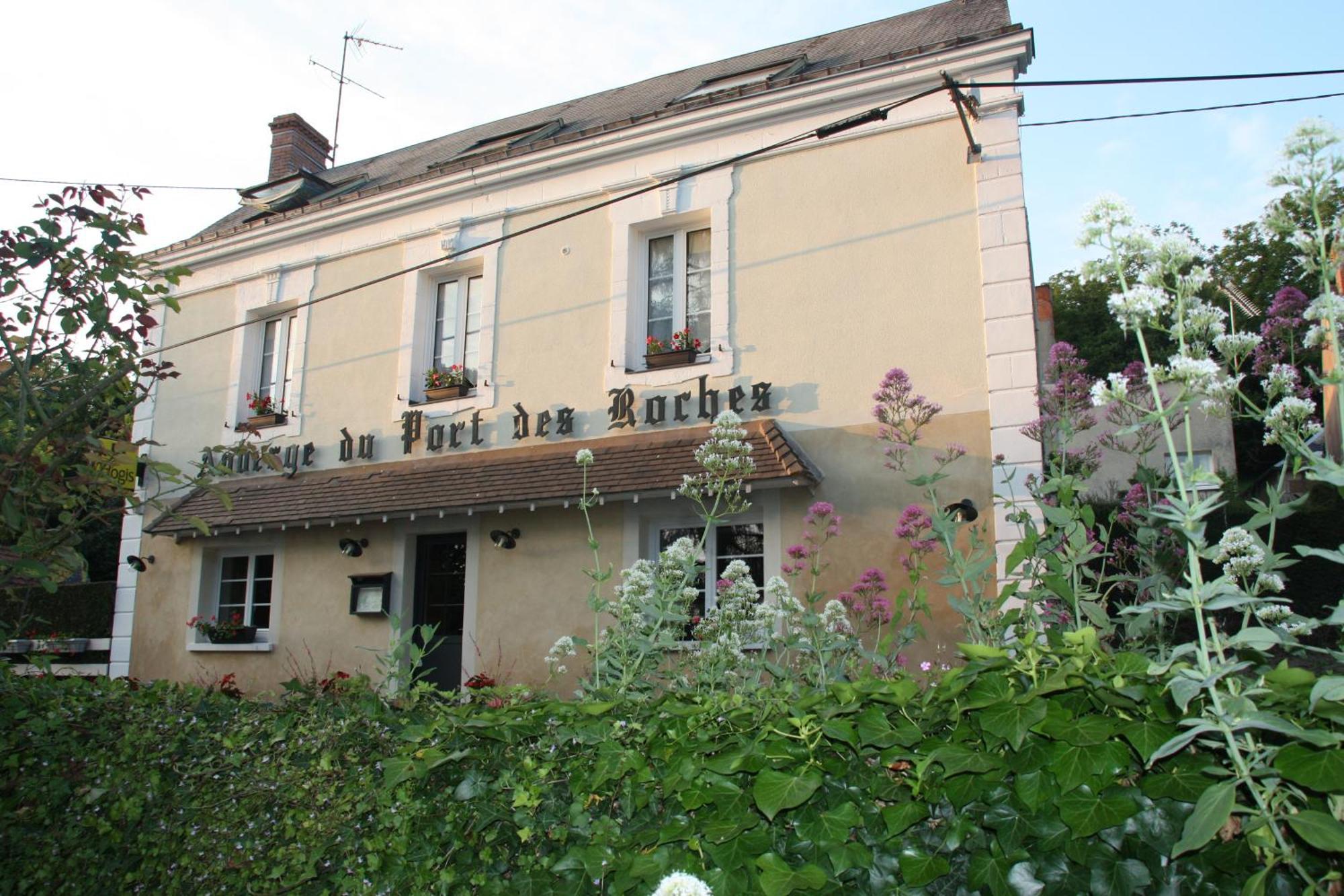 L'Auberge Du Port Des Roches Luche-Pringe Экстерьер фото