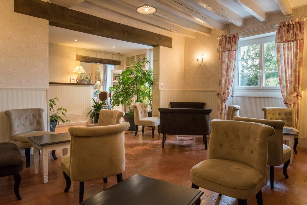 L'Auberge Du Port Des Roches Luche-Pringe Экстерьер фото