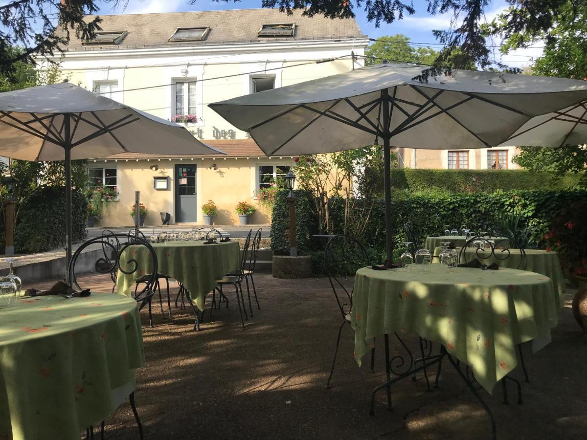 L'Auberge Du Port Des Roches Luche-Pringe Экстерьер фото